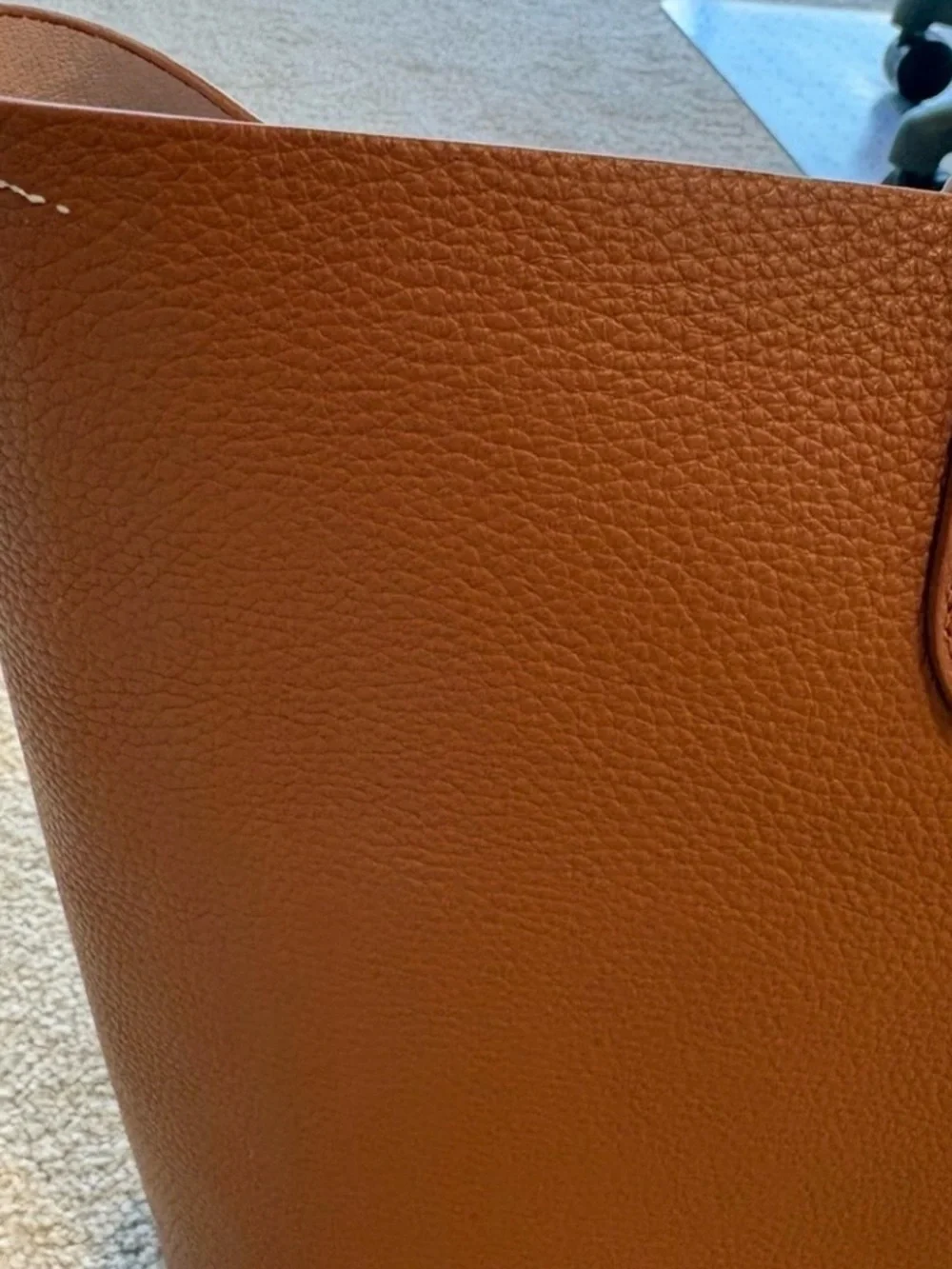 Cuyana Classic Brown Leather Tote Bag with organizer